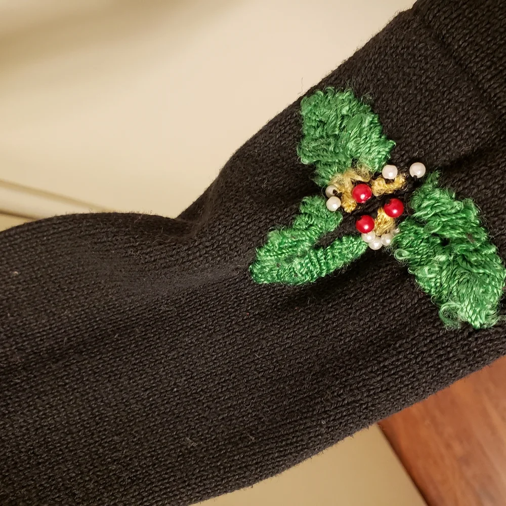 Vintage Christmas Sweater Cardigan - Picture 7 of 9